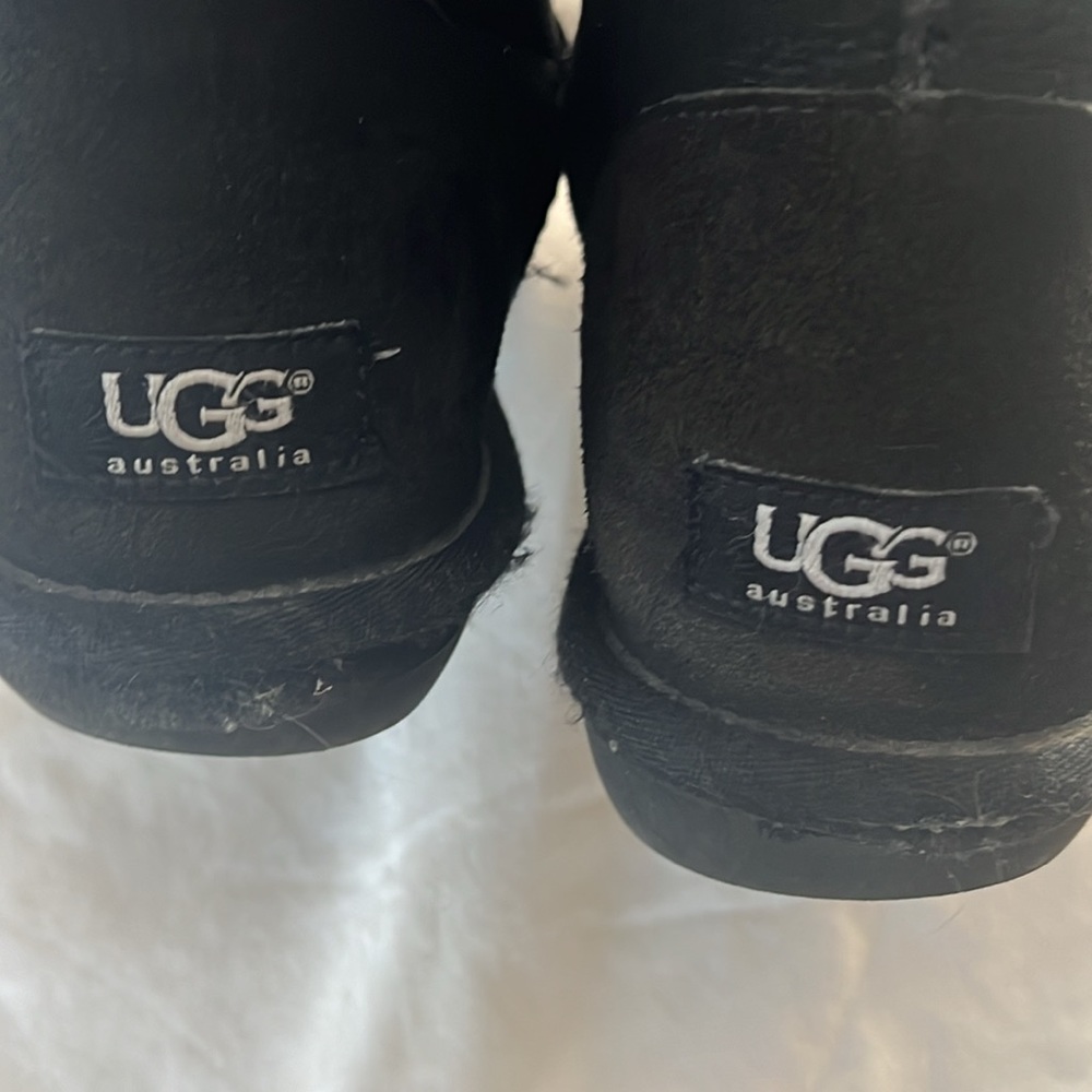 Used Condition Authentic Black Uggs - image 8